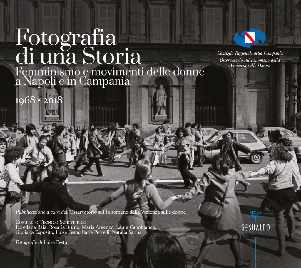 Copertina catalogo Fotografia di una storia, di Luisa Festa